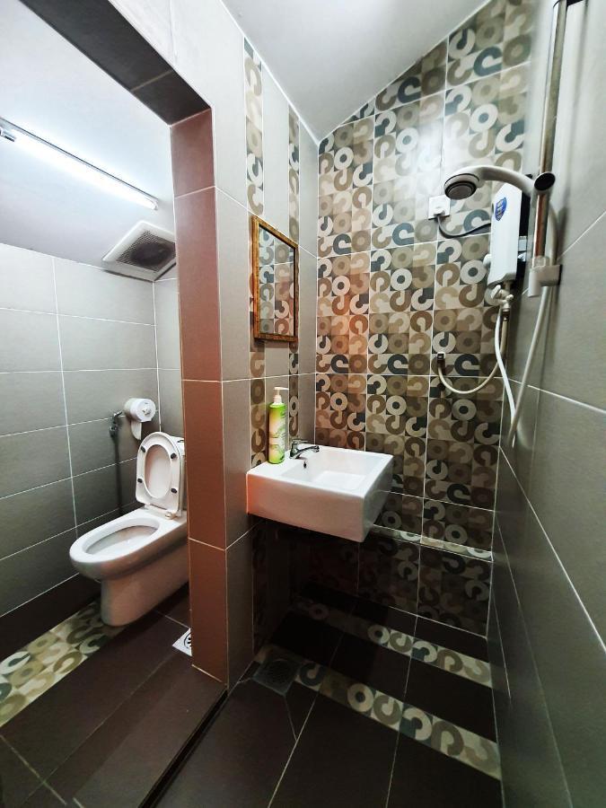 Lodge 163 Ventures Ipoh Bagian luar foto